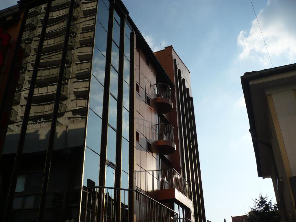 Citius Hotel Varna Exterior foto