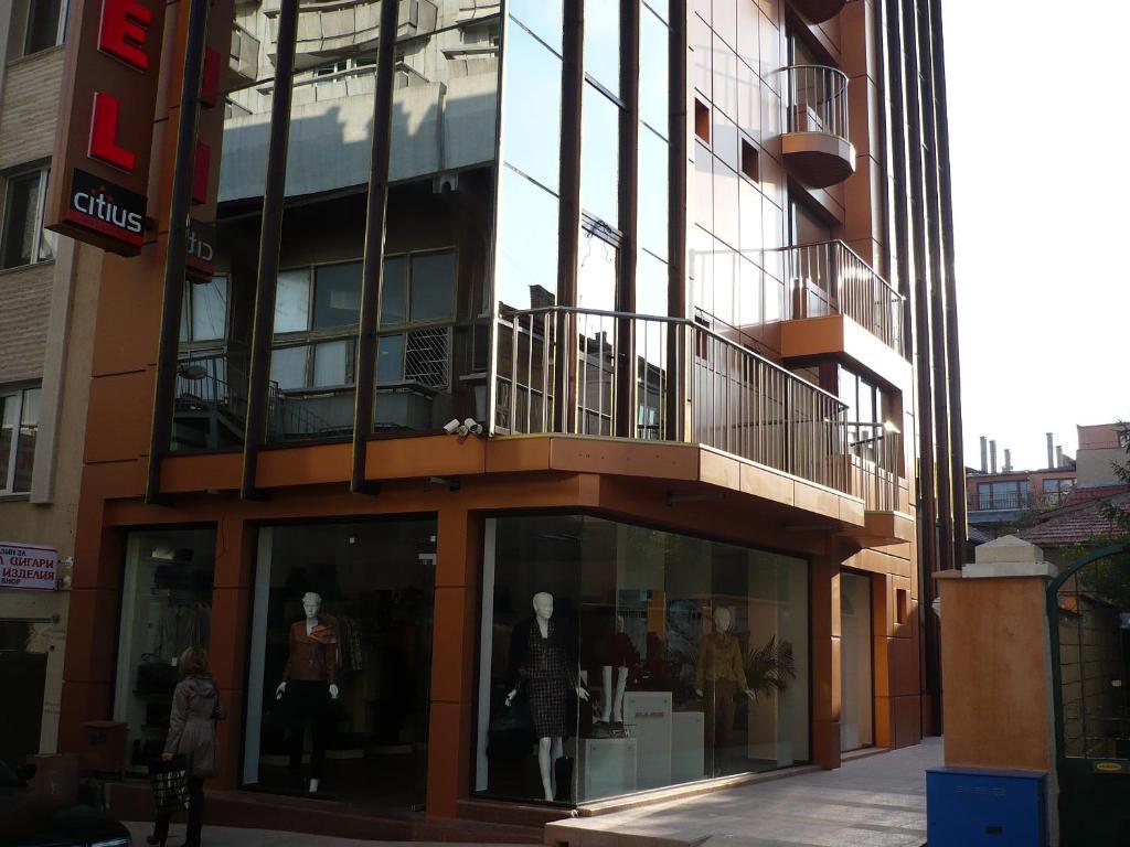 Citius Hotel Varna Exterior foto